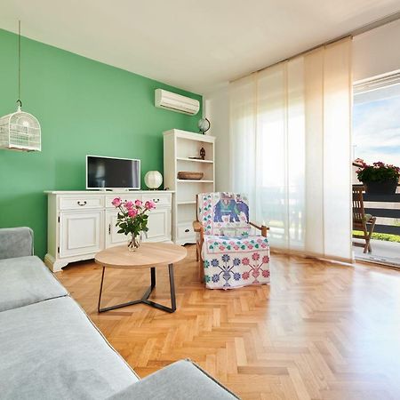 Morning Light Apartment Umag Exterior photo